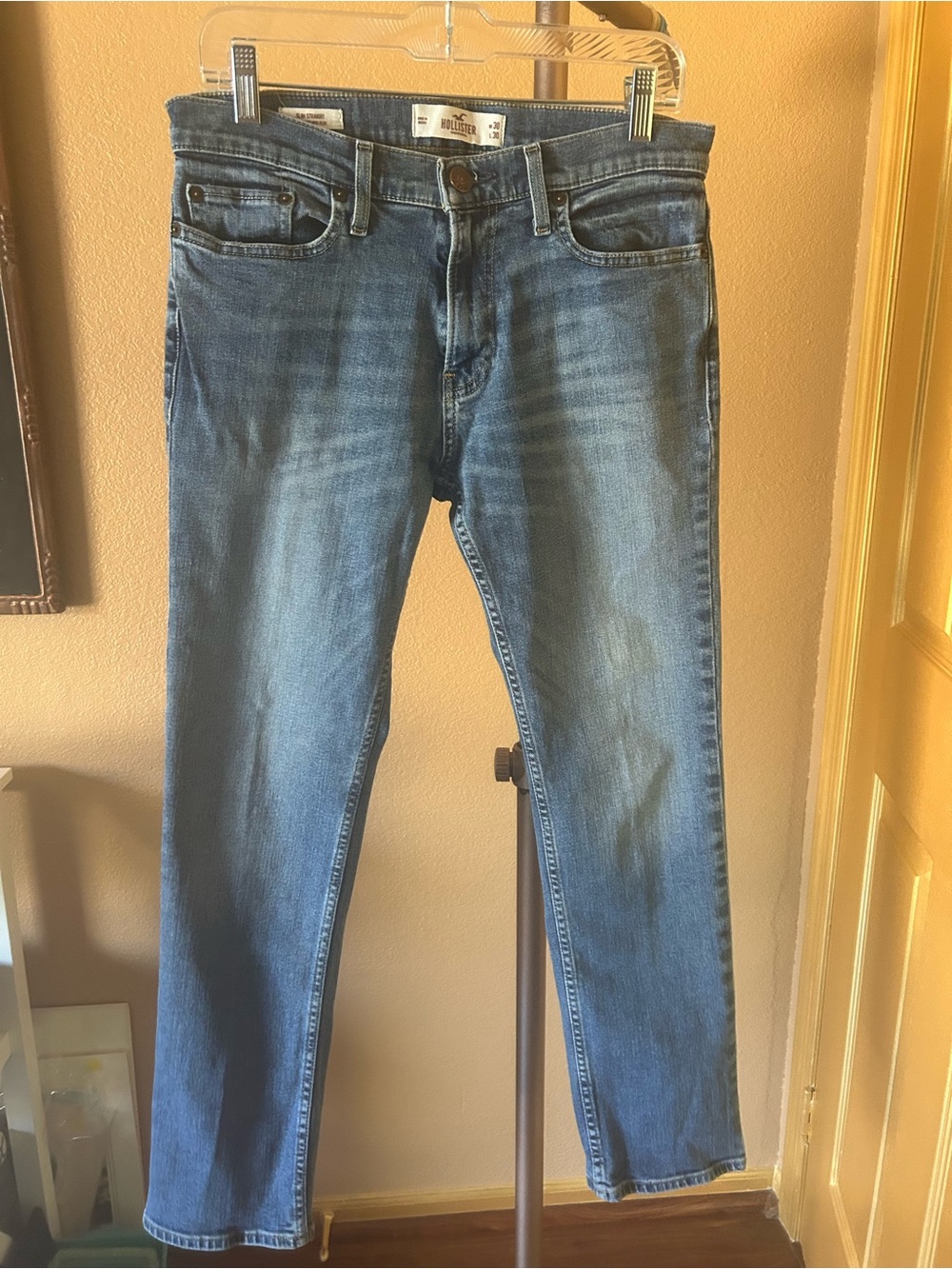 Hollister Slim Straight jeans